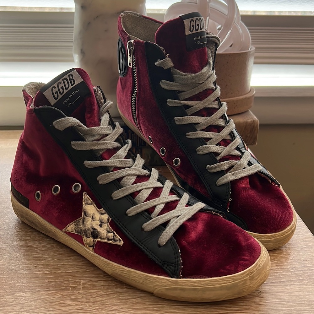 Golden Goose Francy Sneaker in Red Velvet size 38